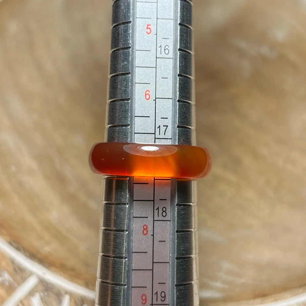 *SOLD* NWOT Dark Orange Jade Ring - Picture 4 of 4